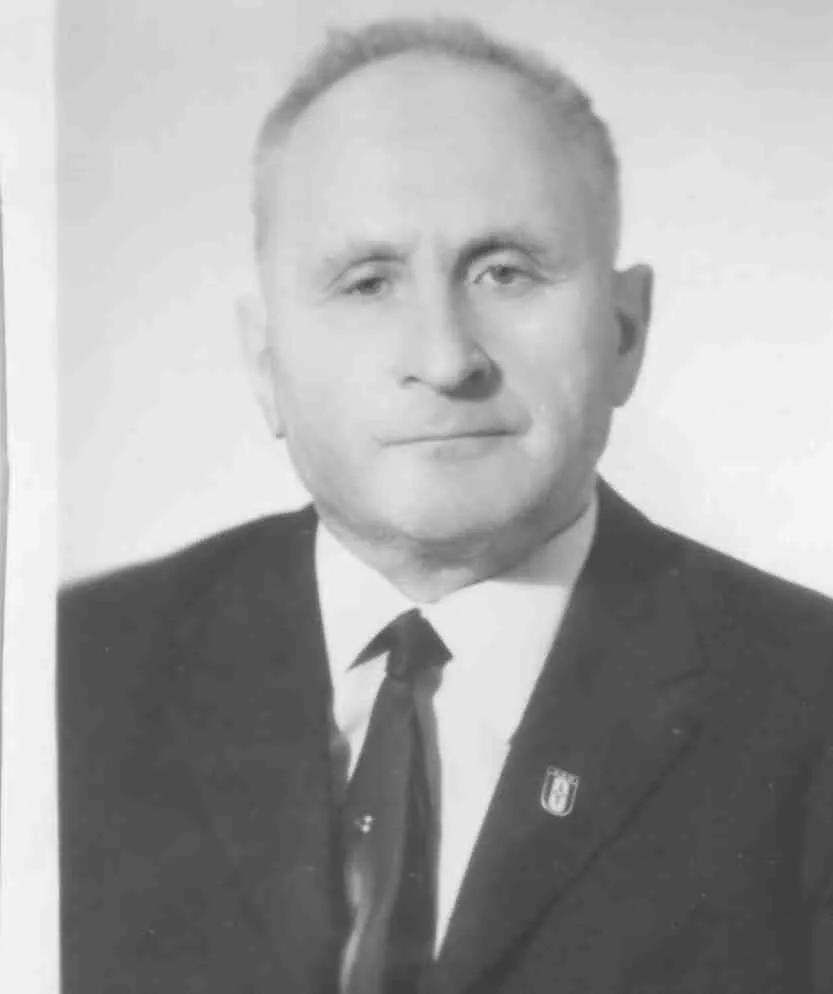 David A. Frank-Kamenetskii, Soviet theoretical physicist (1910–1970).
